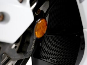 PRO Oil Cooler Guard for Suzuki Hayabusa ’08- & B-KING