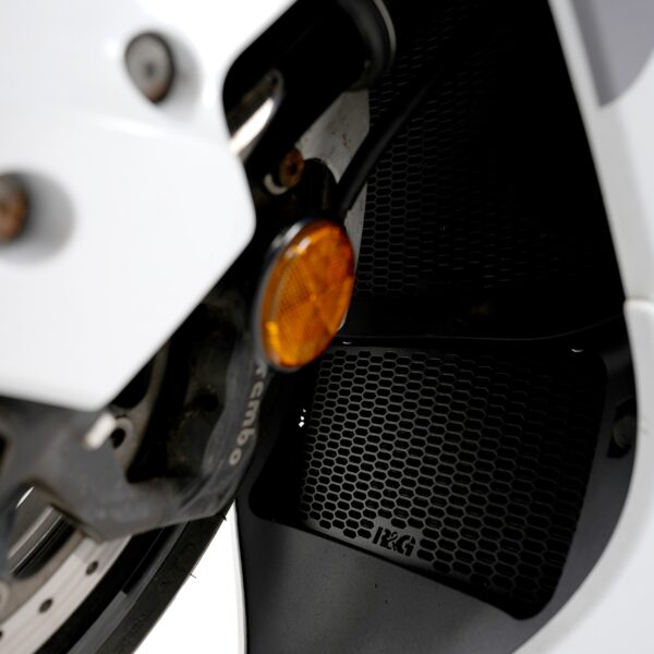 PRO Oil Cooler Guard for Suzuki Hayabusa ’08- & B-KING